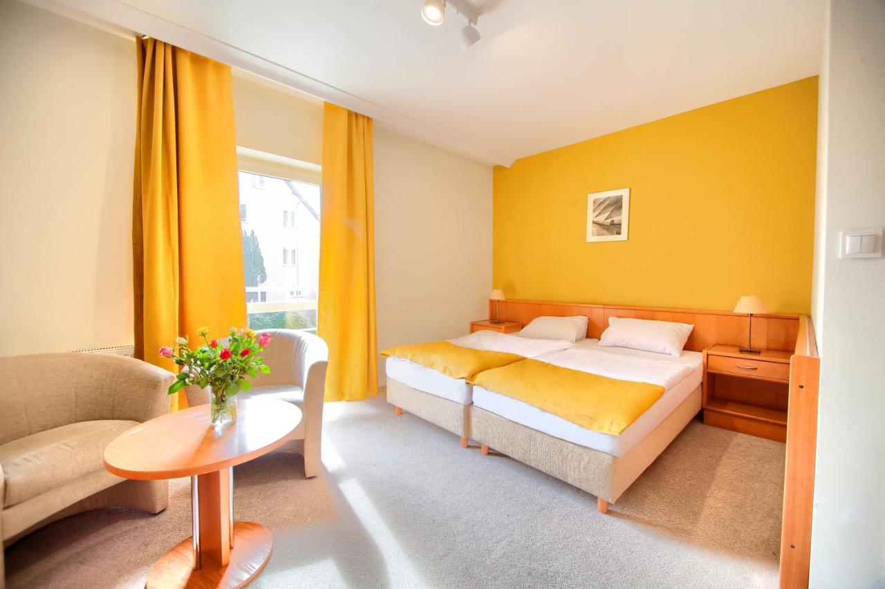 Taaakaryba Hotel *